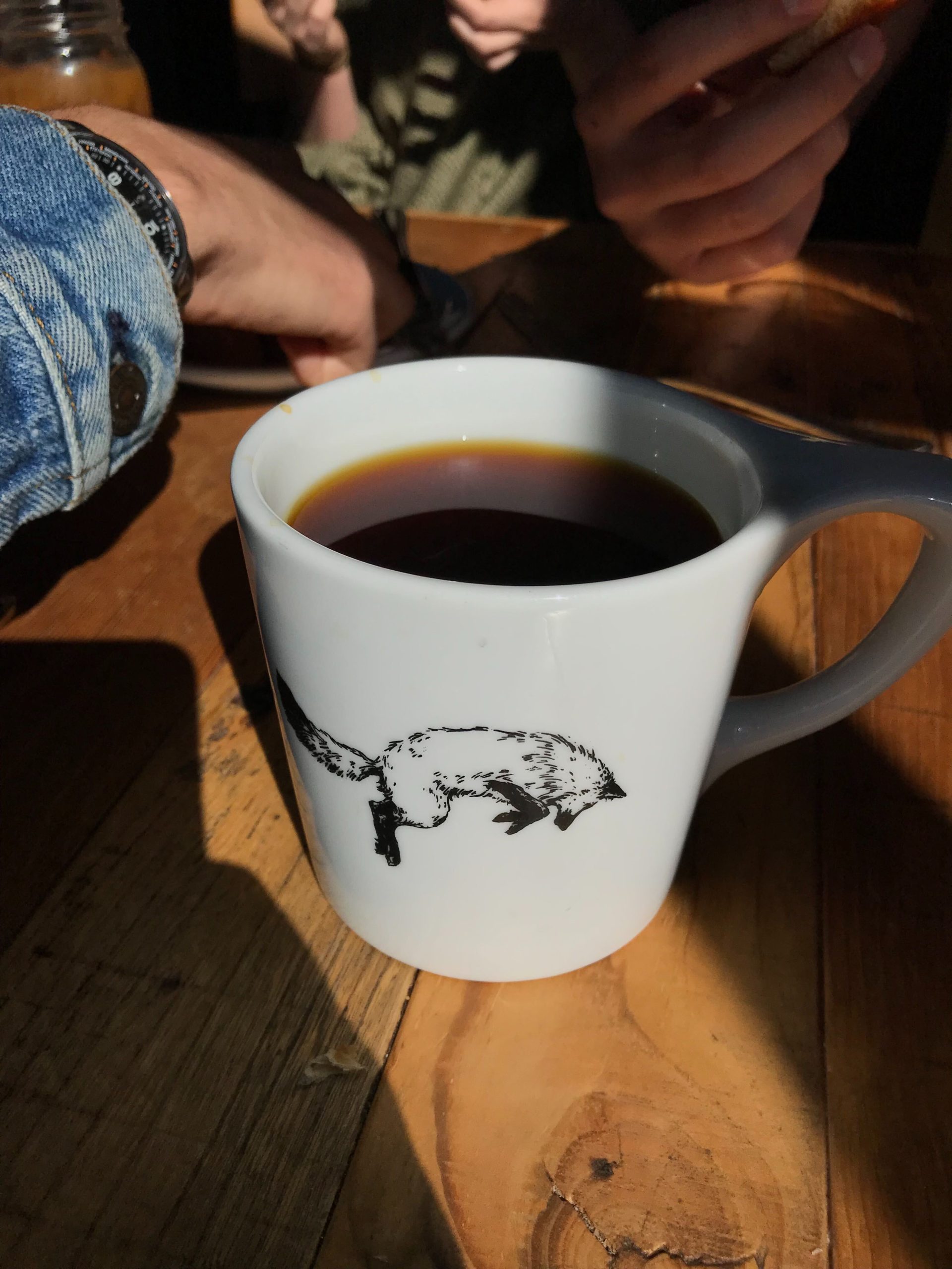 This Ergonomic Mug Just Makes Coffee Taste Better • Hop Culture